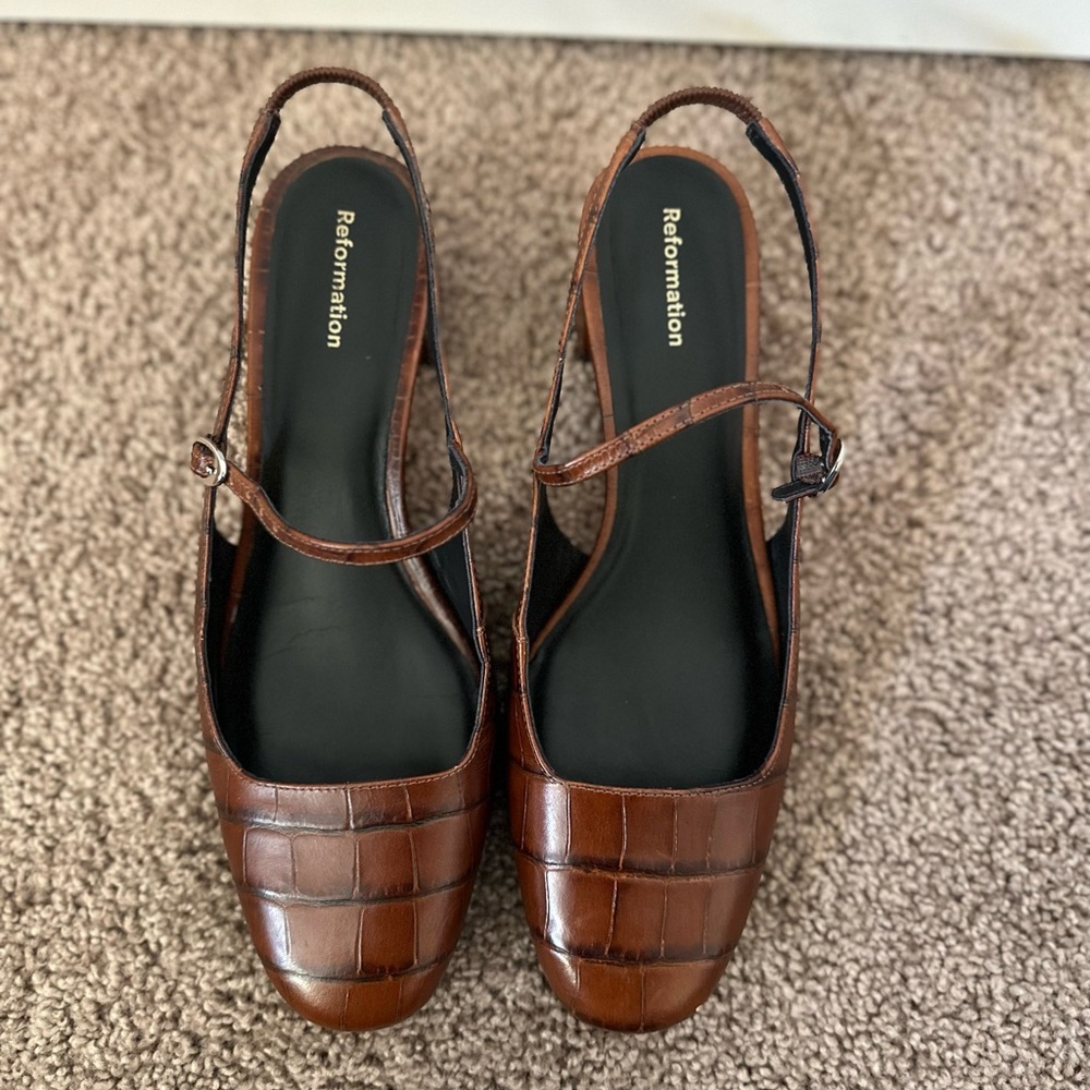 Reformation Maddox Slingback Heel